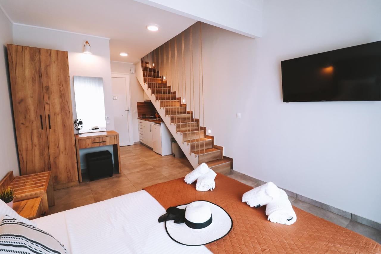 Sithon Diamond Suites 1 Nikiti  Exterior photo